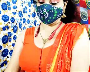 Desi Indian rajasthan wali aunty nude webcam show